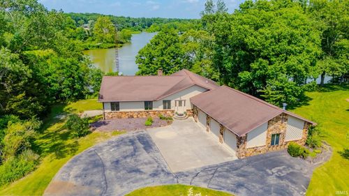 425 E Val Ln, Marion, IN, 46952-1262 | Card Image