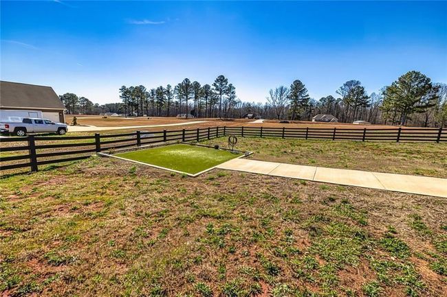 117 Lake Point Dr, House other with 4 bedrooms, 4 bathrooms and 5 parking in Williamson GA | Image 53