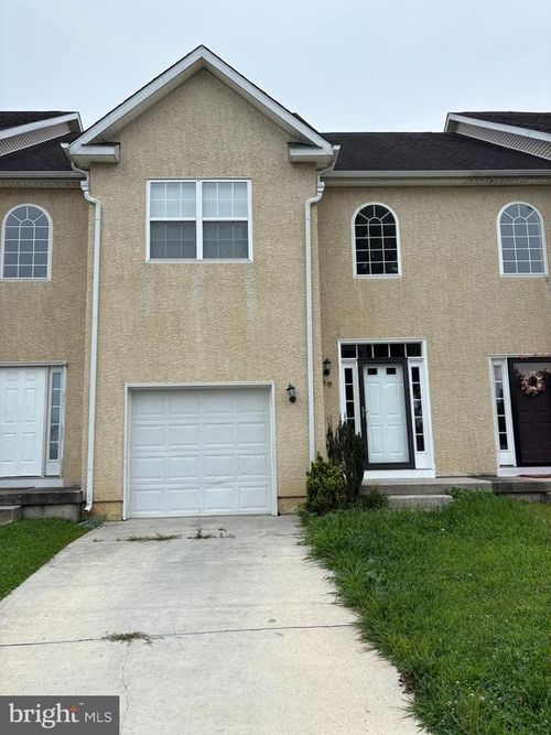 88 Smyrna Ave, Clayton, DE, 19938-7743 | Card Image