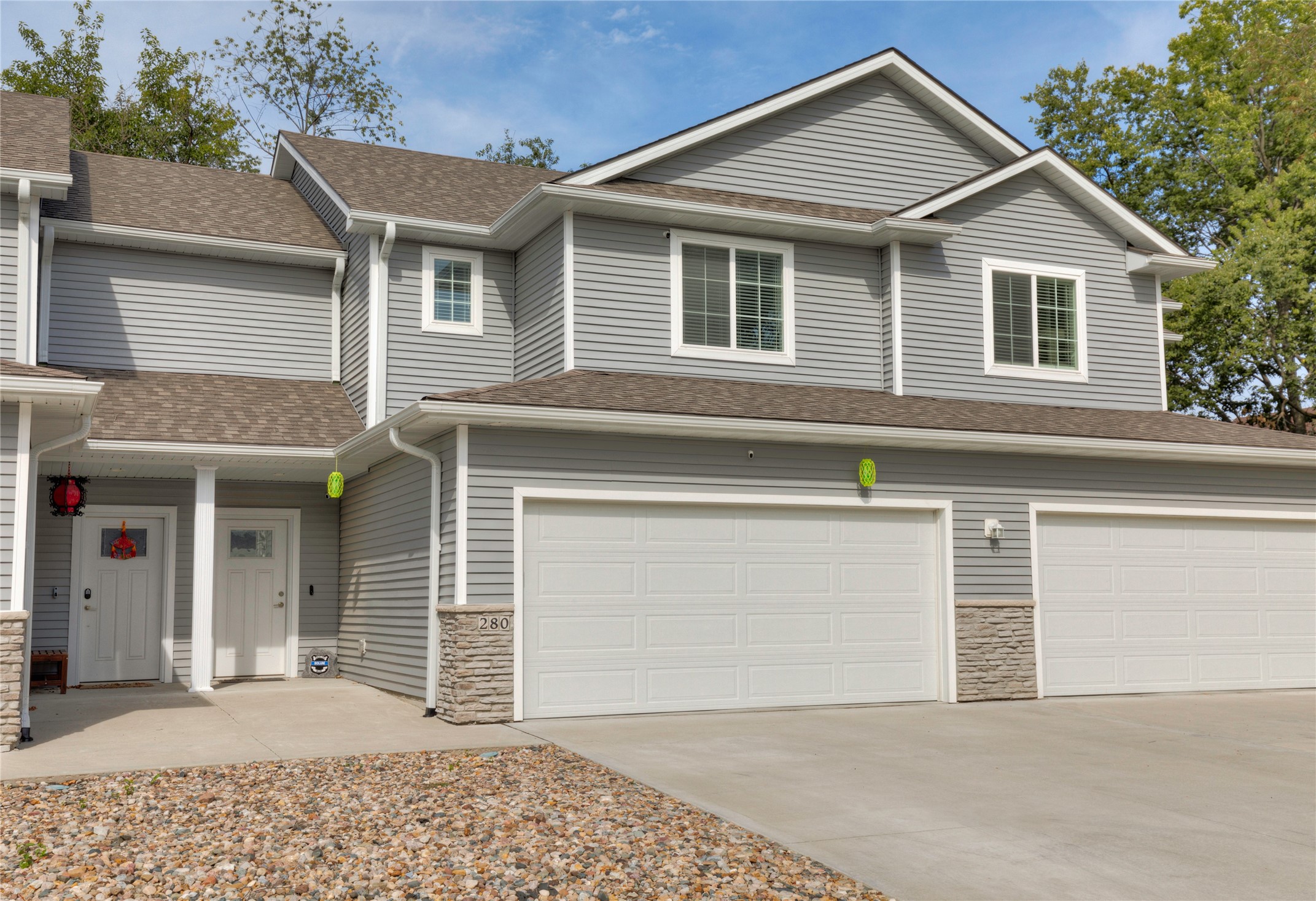 Amberwood Dr, Pleasant Hill, IA 50327