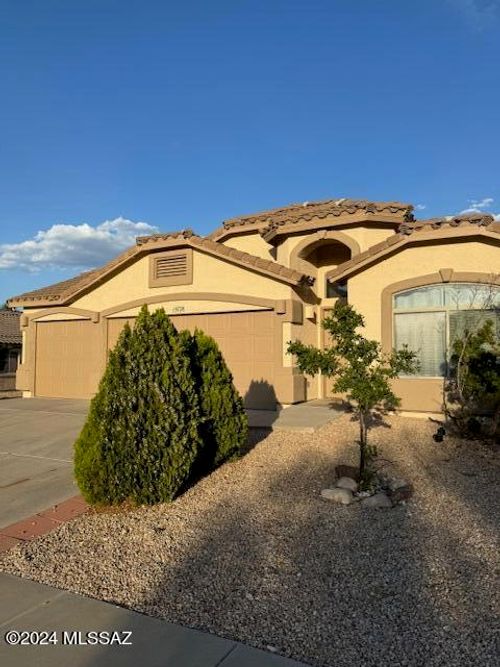 10739 Van Trap Spring Dr, Vail, AZ, 85641-2543 | Card Image