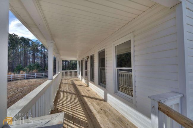 483 John Walraven Rd, House other with 3 bedrooms, 3 bathrooms and null parking in dallas GA | Image 6