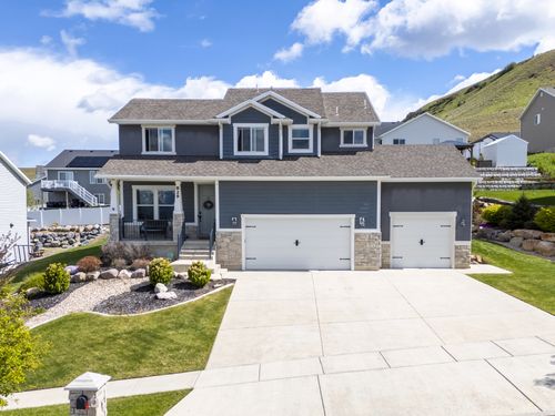 829 E 600 N, Hyde Park, UT, 84318-3367 | Card Image
