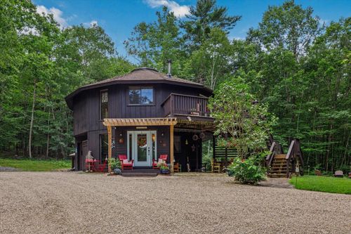 332 Eaton Rd, Swanzey, NH, 03446-3614 | Card Image