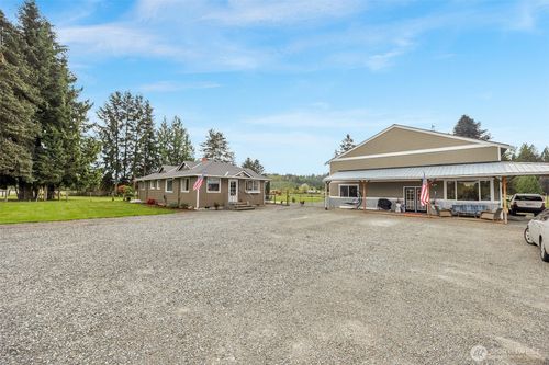 11232 159th Ave Ne, Granite Falls, WA, 98252-9274 | Card Image