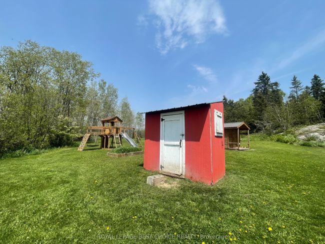 468505 5 Ave, House other with 3 bedrooms, 2 bathrooms and 8 parking in Englehart ON | Image 12