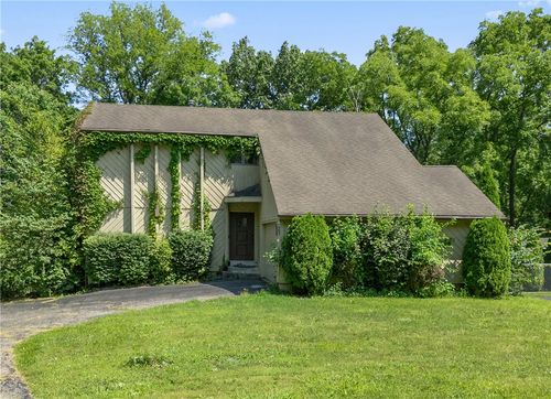 6006 Lynnaway Drive, Dayton, OH, 45415 | Card Image