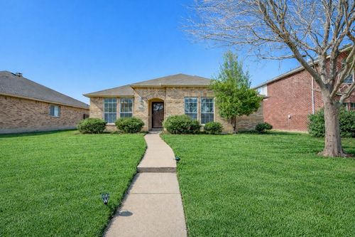 1313 Illinois Ave, Lancaster, TX, 75134-1691 | Card Image