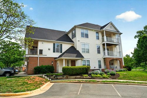 205-25280 Lake Shore Sq, South Riding, VA, 20152-4465 | Card Image