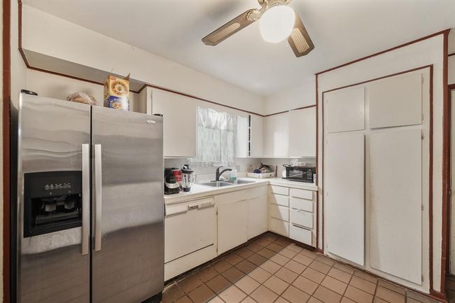 220 Brand Ln, House other with 3 bedrooms, 2 bathrooms and null parking in Stafford TX | Image 26