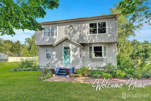 254 Friendship Rd, CRANBURY, NJ, 08512-5404 | Card Image