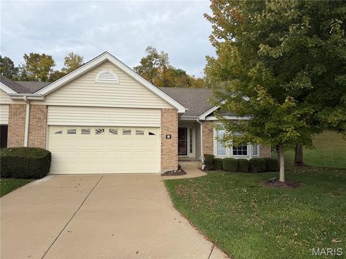36b-36 N Trumbull Circle, St Charles, MO, 63301 | Card Image