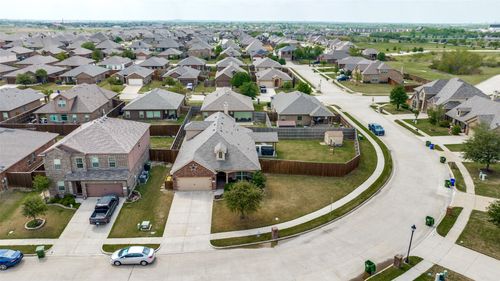 5100 Crystal Lake Ave, Krum, TX, 76249-6048 | Card Image