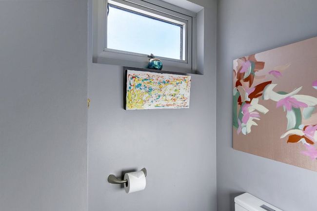 Detailed view | Image 11