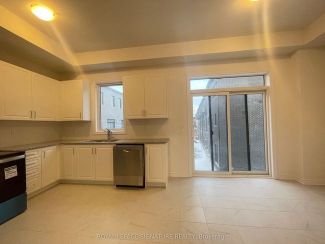 134 Wascana Rd, House attached with 4 bedrooms, 4 bathrooms and 1 parking in Vaughan ON | Image 16