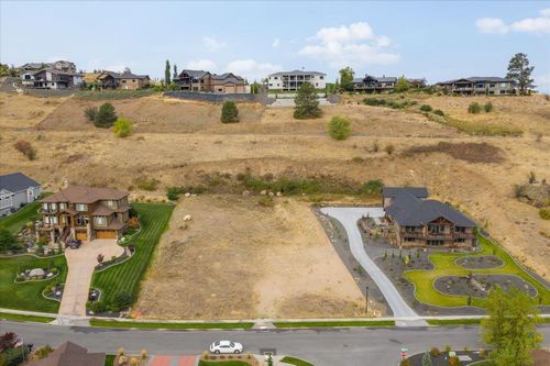 250 N Holiday Hills Dr, Liberty Lake, WA, 99019-5049 | Card Image