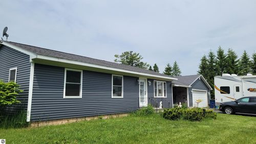2012 S F 41, Mikado, MI, 48745-9638 | Card Image