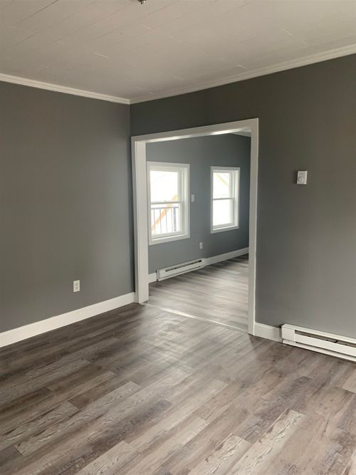 4-104 Pine St, Nashua, NH, 03060-3830 | Card Image