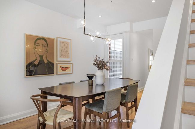 418 Ontario St, House attached with 3 bedrooms, 2 bathrooms and null parking in Toronto ON | Image 12