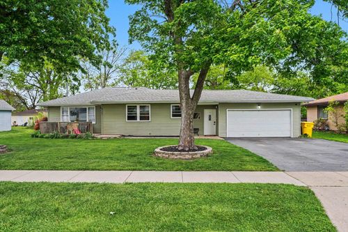 835 N Indiana St, Griffith, IN, 46319 | Card Image