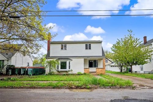 3520 Chapin Ave, Niagara Falls, NY, 14301-2702 | Card Image