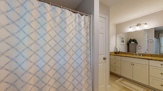63 - 67 Cobblestone Ln, Condo with 2 bedrooms, 2 bathrooms and 1 parking in Worcester MA | Image 21