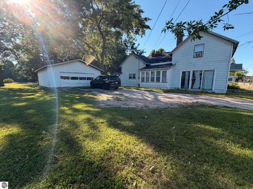 612 S Michigan Ave, Manton, MI, 49663-8009 | Card Image