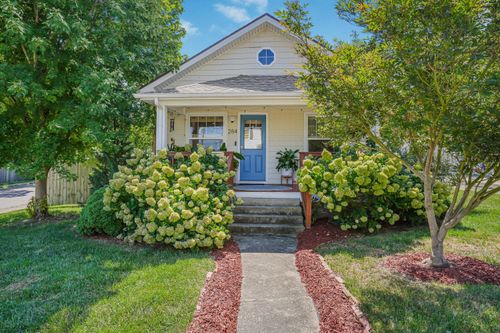 284 Bassett Ave, Lexington, KY, 40502-1540 | Card Image