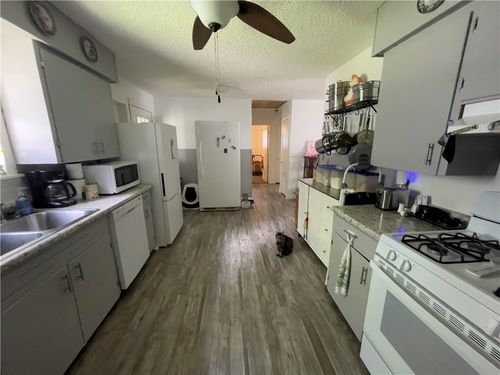 315 Glines Ct, Harrison, AR, 72601-4415 | Card Image