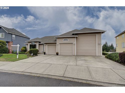 265 Horizon Dr, Kalama, WA, 98625-7402 | Card Image