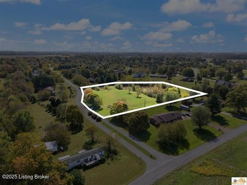 710 Hackberry Rd, Cecilia, KY, 42724-9691 | Card Image