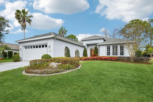 8013 Pine Hollow Dr, MOUNT DORA, FL, 32757-9114 | Card Image