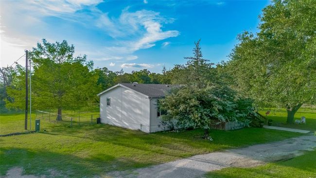 5526 Highway 90, House other with 4 bedrooms, 2 bathrooms and null parking in Madisonville TX | Image 34