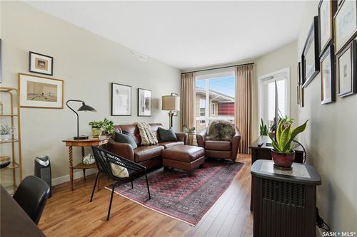 323-1025 Moss Ave, Saskatoon, SK, S7H4C7 | Card Image