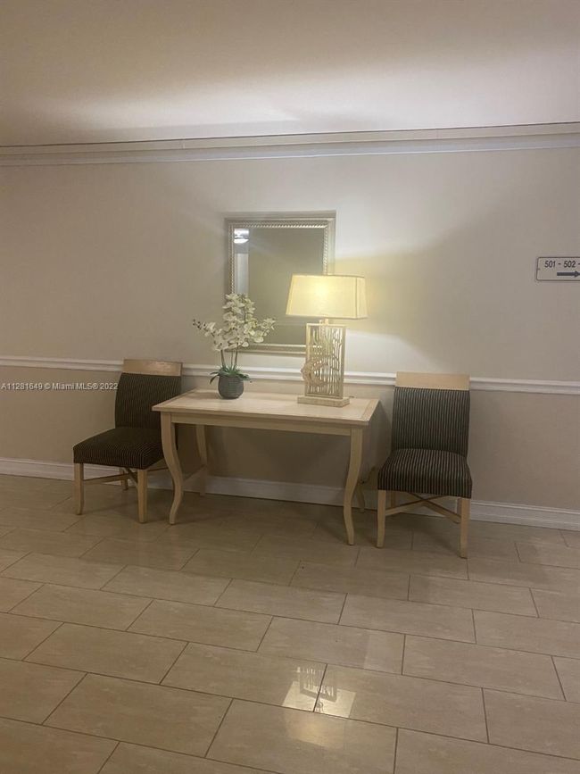 APT-506 - 5005 Collins Ave, Condo with 1 bedrooms, 2 bathrooms and null parking in Miami Beach FL | Image 14