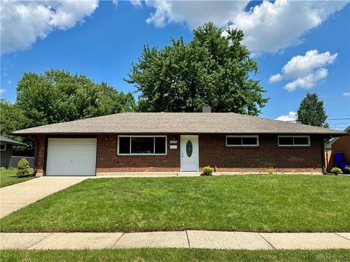 5836 Resik Dr, Dayton, OH, 45424-4322 | Card Image