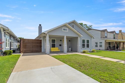 2534 Gladstone Dr, Dallas, TX, 75211-5313 | Card Image