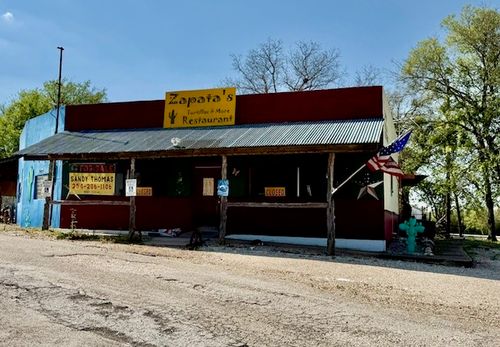 514 W Morgan, Meridian, TX, 76665-2913 | Card Image