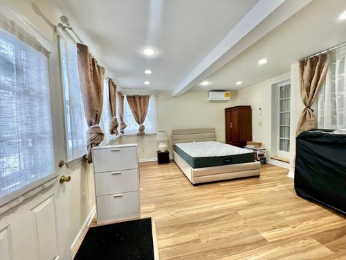 g1-46 Central Close, Auburndale, MA, 02466-2305 | Card Image