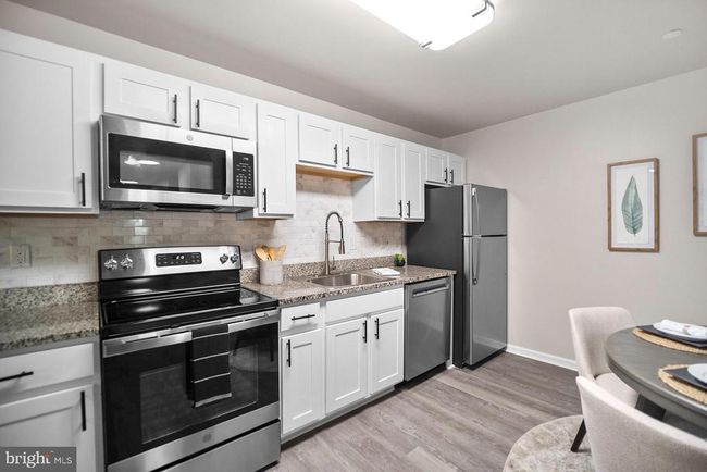 11000 Cub Cir, Condo with 2 bedrooms, 3 bathrooms and null parking in BLOOMSBURG PA | Image 5