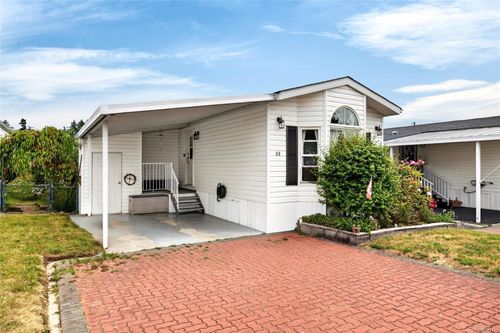 88-7583 Central Saanich Rd, Saanichton, BC, V8M2B6 | Card Image
