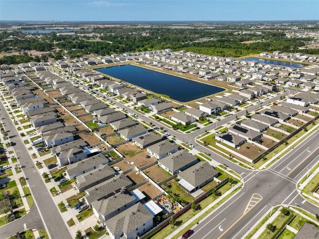 16704 Sunburst Lake St, House other with 3 bedrooms, 2 bathrooms and null parking in WIMAUMA FL | Image 44