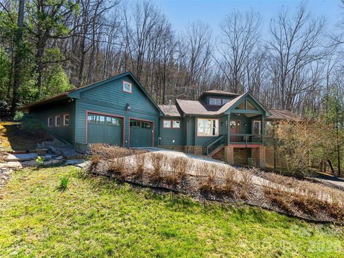 23-39 Oak Hollow Dr, Asheville, NC, 28805-8758 | Card Image