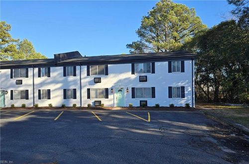 c-410 Bosley Ave, Suffolk, VA, 23434-5749 | Card Image