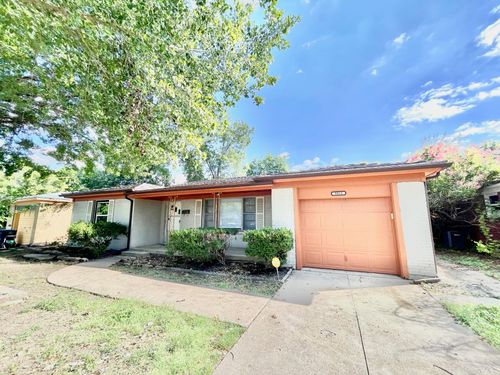 5513 Santa Barbara Ave, Fort Worth, TX, 76114-4545 | Card Image