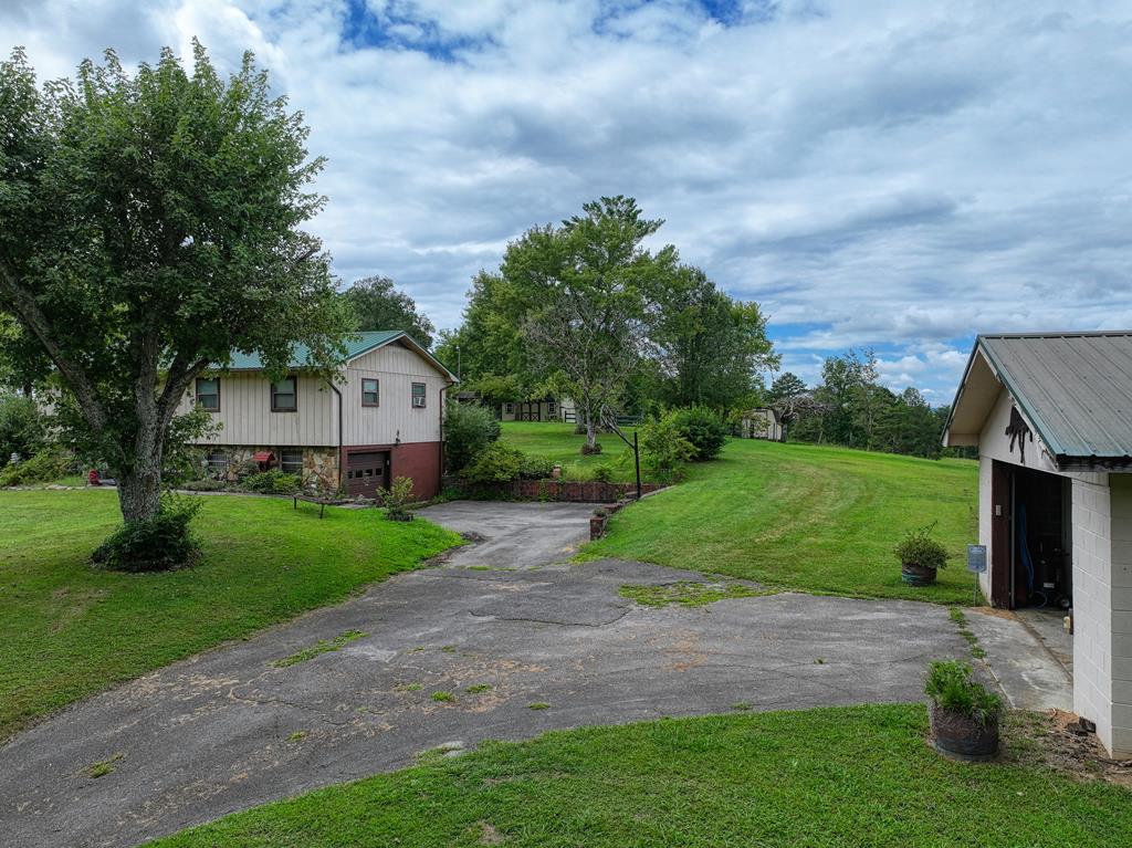 Strawberry Plains Pike, Strawberry Plains, TN 37871