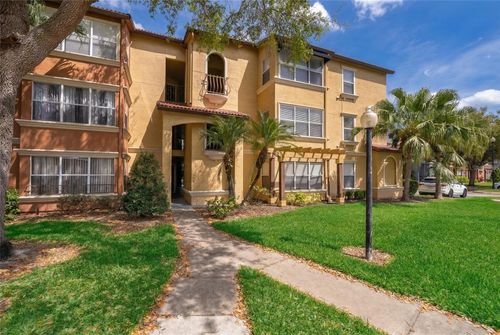 33-5124 Conroy Rd, ORLANDO, FL, 32811-3768 | Card Image