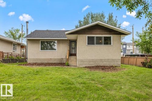 10415 98 Ave, House with 2 bedrooms, 1 bathrooms and null parking in Fort Saskatchewan AB | Card Image