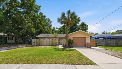 811 Michigan Blvd, Dunedin, FL, 34698-2622 | Card Image