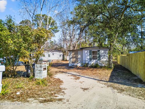 1758 Balsam Dr Sw, Supply, NC, 28462-3000 | Card Image